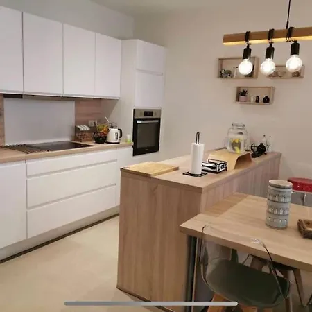 Brand New 2022 Flat With Terrace And Parking Apartment